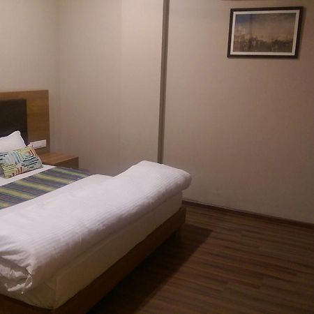 The Premier Hotel Kota  Εξωτερικό φωτογραφία