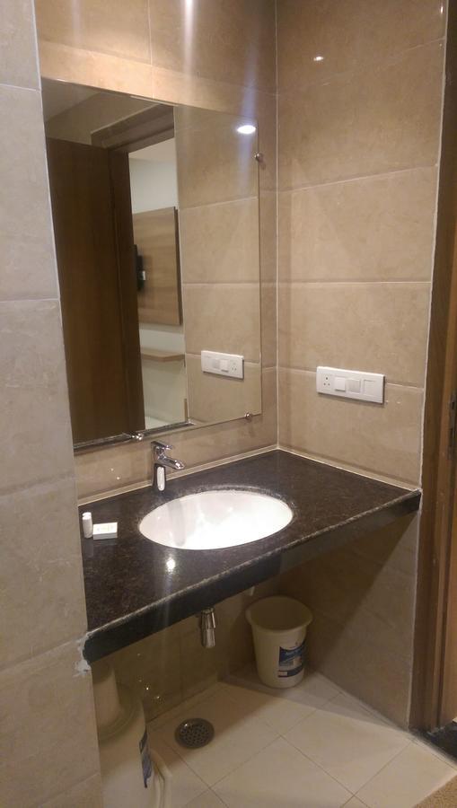 The Premier Hotel Kota  Εξωτερικό φωτογραφία