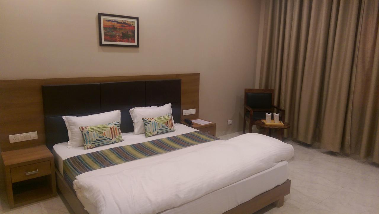 The Premier Hotel Kota  Εξωτερικό φωτογραφία